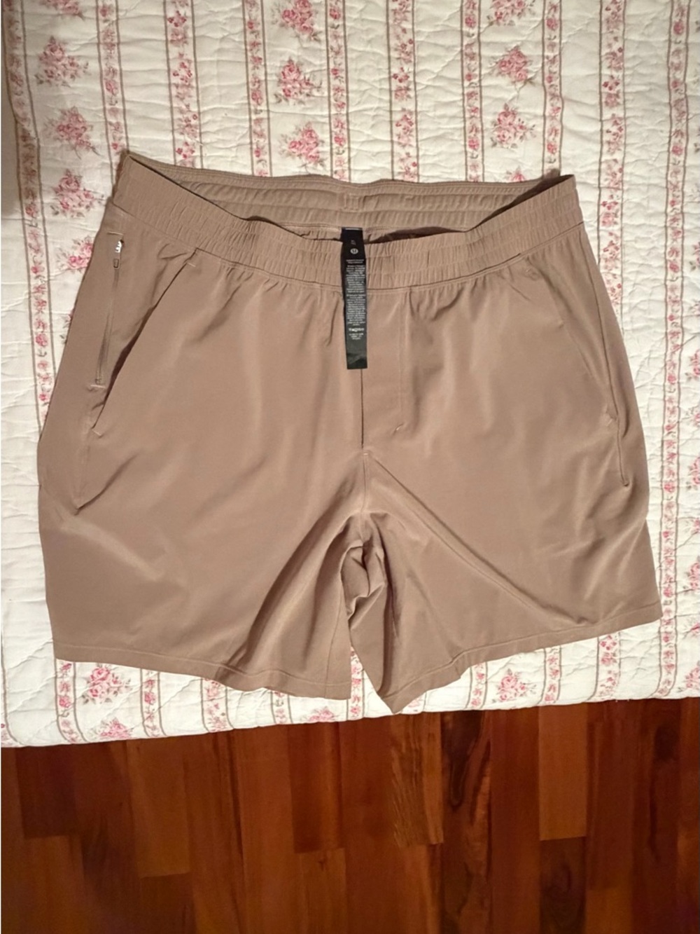 Lululemon Pace Breaker Shorts - Tan